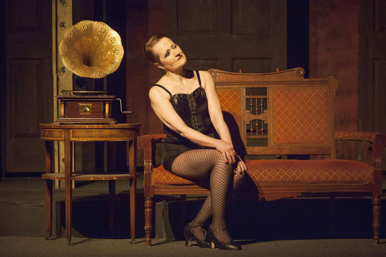 cabaretstd2.jpg